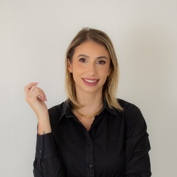 Bruna Ávila